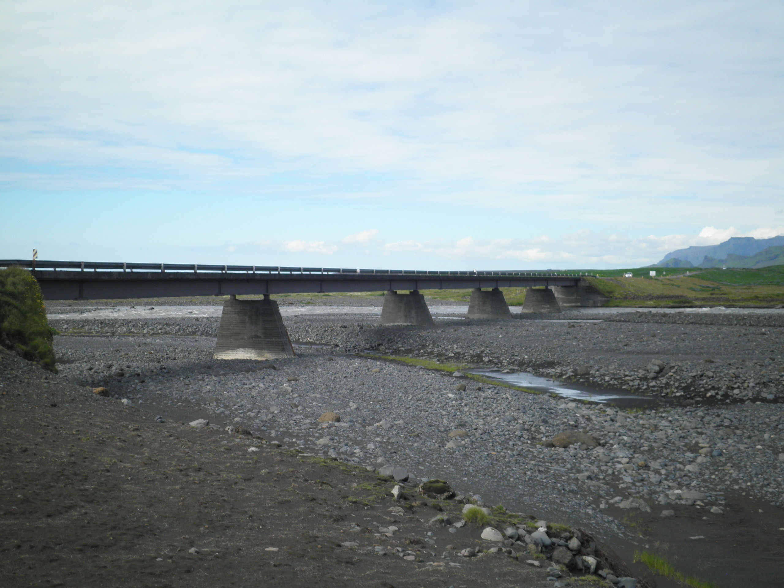 Brú yfir Jökulsá á Sólheimasandi