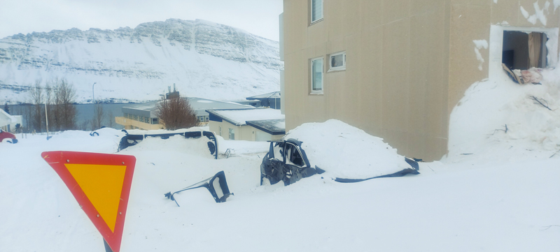 Ræddi snjóflóðin